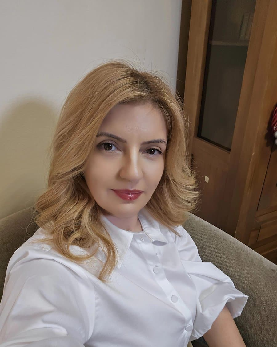 Oana Raluca Bejenaru, psihoterapeut